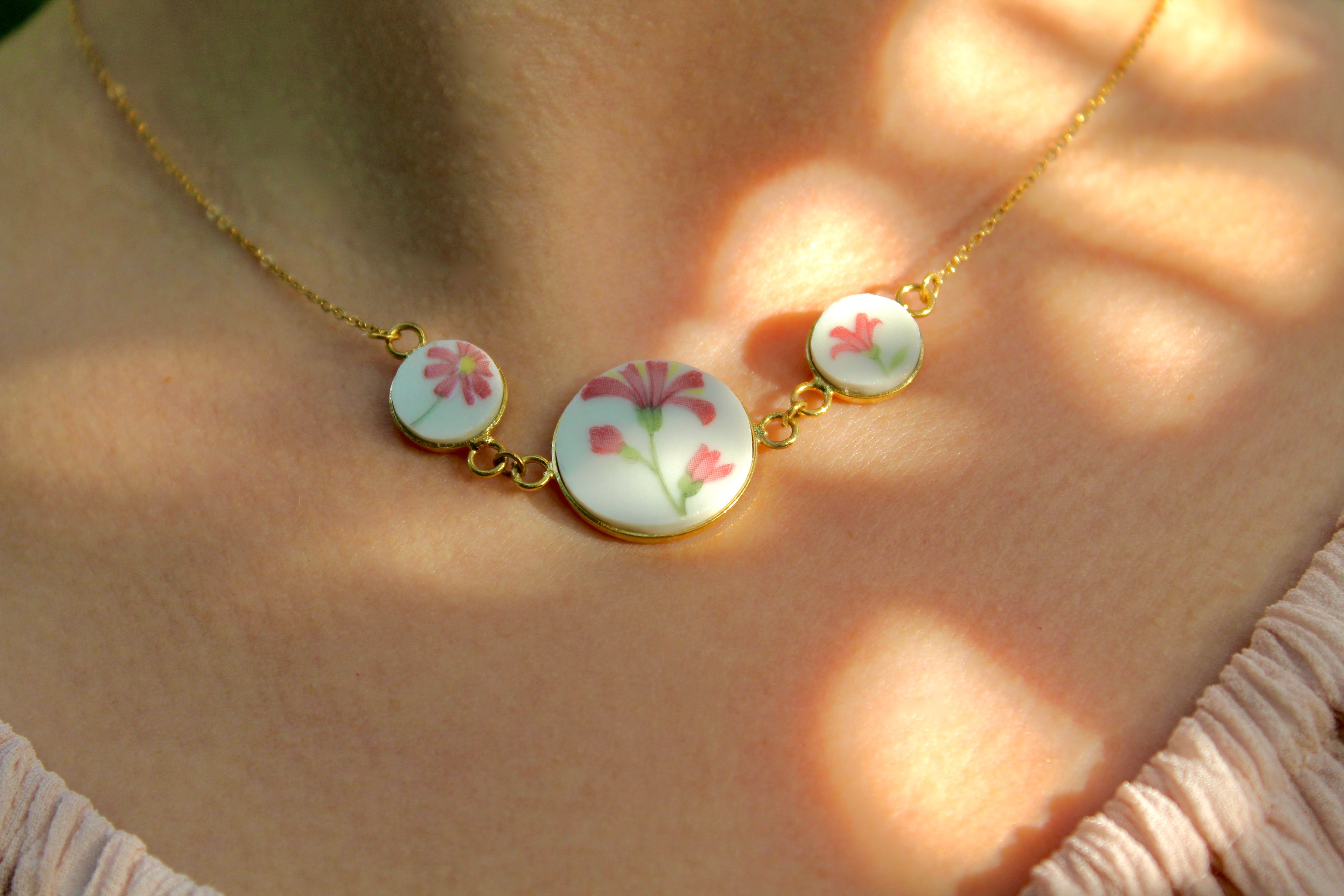 Collier d'exception Le Jardin de Cosmos